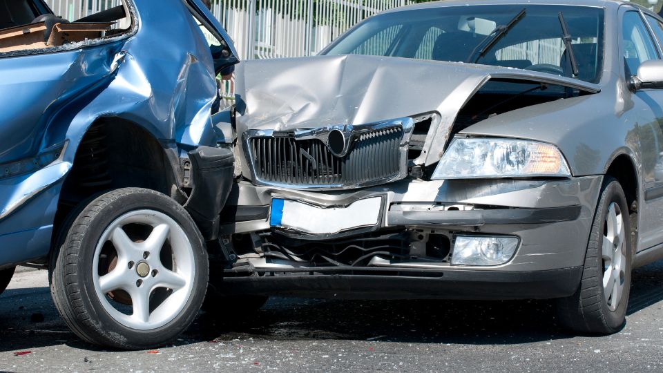 Na čo sa opýtať, keď kupujete ojazdený automobil?