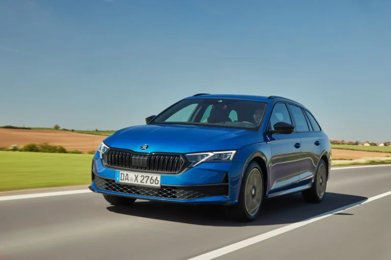 Škoda Octavia IV jako ojetina: Motory, závady a výběr